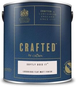 CROWN Crown Crafted Luxurious Flat Matt Softly Does It 2.5L Paint