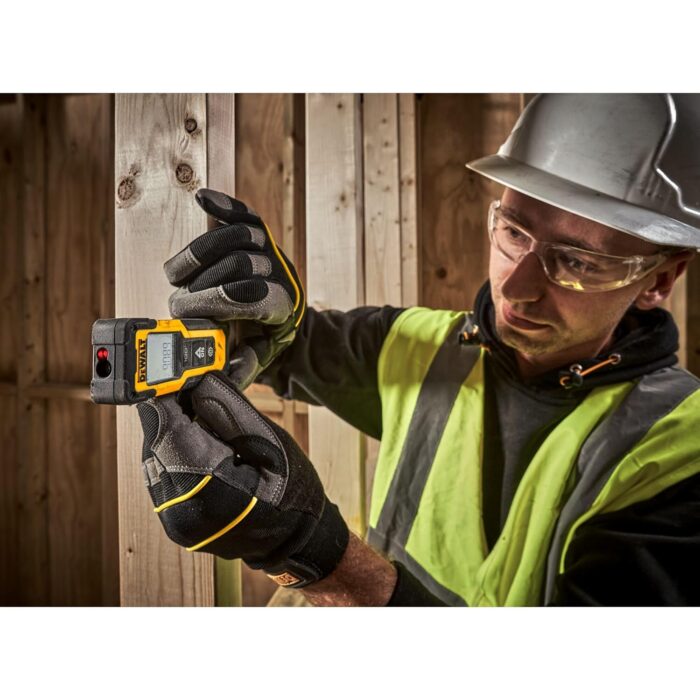 DEWALT DWHT77100-XJ Laser Distance Measurer 30m DEWALT DWHT77100-XJ Laser Distance Measurer 30m