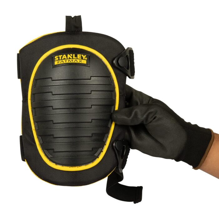 FATMAX Hard Shell Tactical Kneepads FATMAX Hard Shell Tactical Kneepads