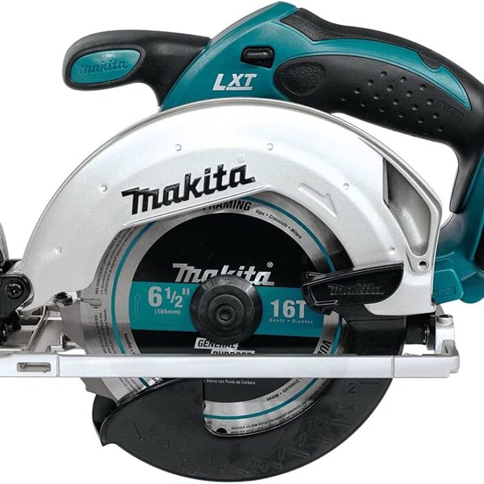 Makita DSS611Z 18V Li-Ion LXT 165mm Circular Saw - Batteries and Charger Not Included Makita DSS611Z 18V Li-Ion LXT 165mm Circular Saw - Batteries and Charger Not Included