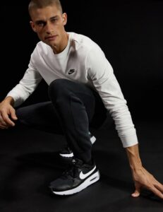 NIKE Boy's Air Max ScSneaker