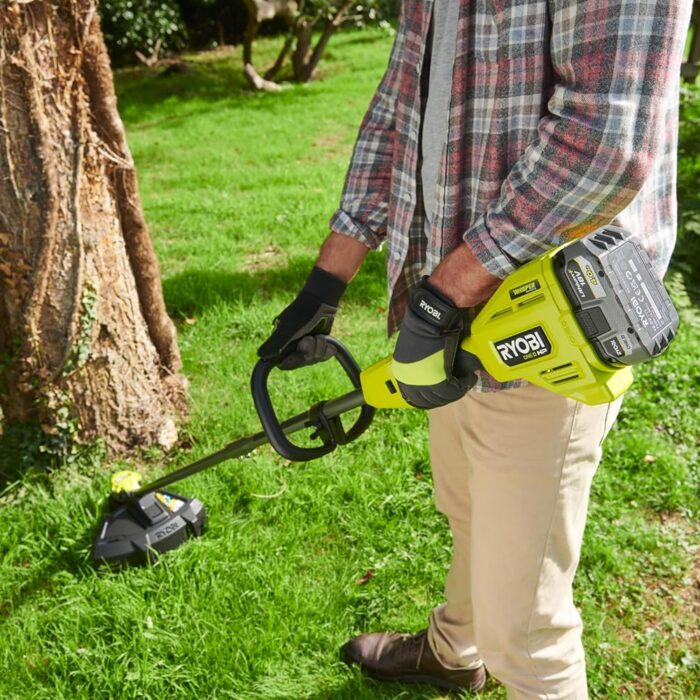RYOBI RB1840X 18V One Plus Lithium Plus 4.0Ah Compact Battery RYOBI RB1840X 18V One Plus Lithium Plus 4.0Ah Compact Battery